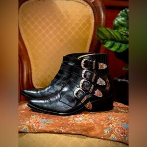 TOGA PULLA Black 4 Metal Cowboy Boots. Pointed toe goth grunge punk boho city